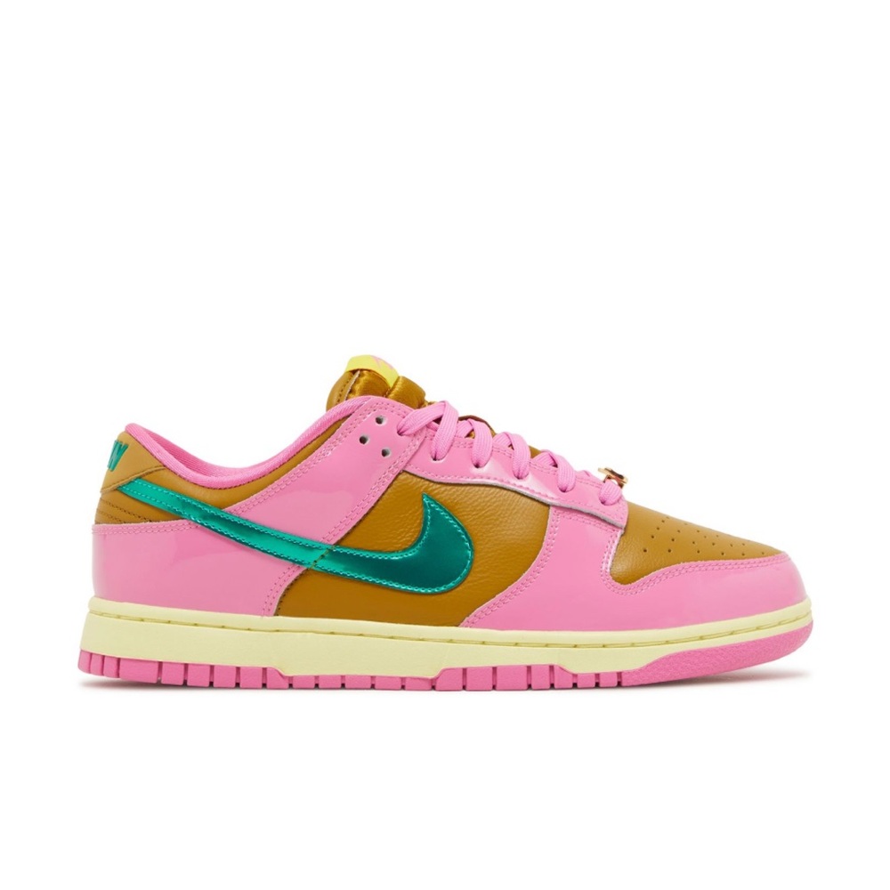 Nike
PARRIS GOEBEL X WMNS DUNK LOW 'PLAYFUL PINK'